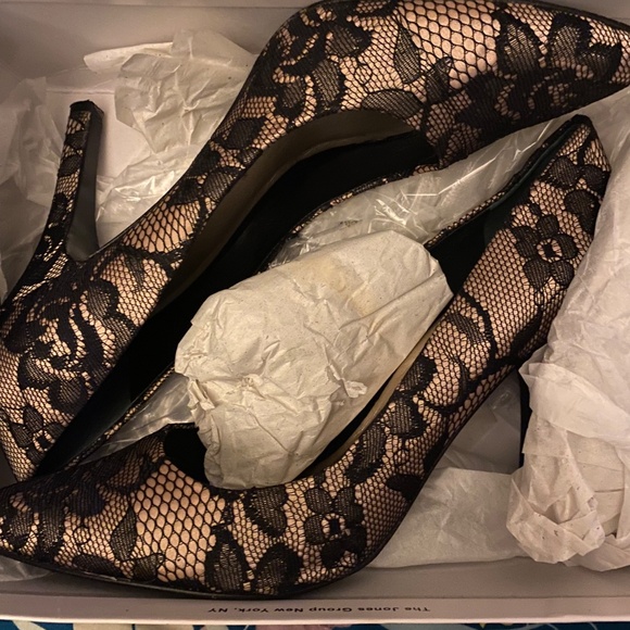 Stylish Shoes - Picture 4 of 8